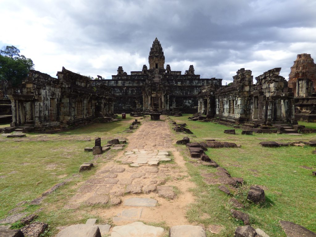tourameo-reiseplaner-reiseziel-abenteuer-kambodscha-tempel