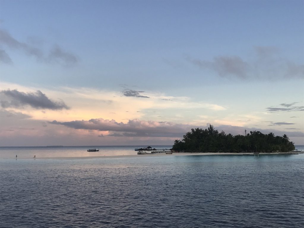 tourameo-reiseplanung-individualreise-flitterwochen-malediven-insel